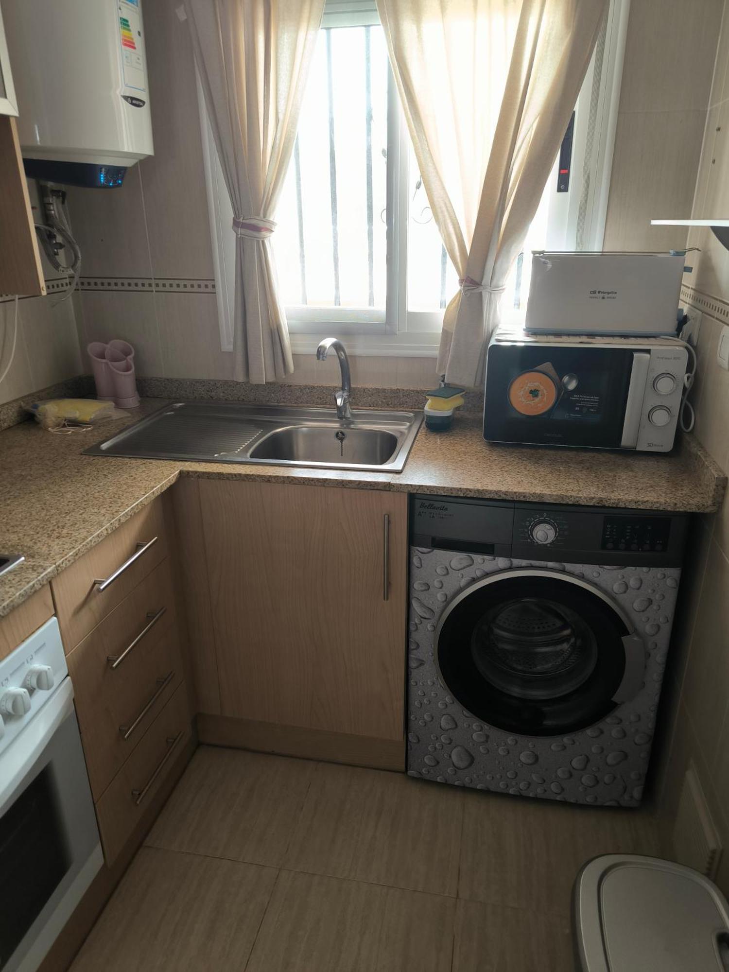 אורופסה דל מר Magic World Apartamento Lyz Y Mar מראה חיצוני תמונה