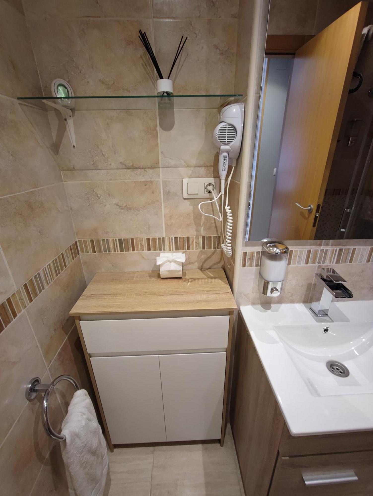 אורופסה דל מר Magic World Apartamento Lyz Y Mar מראה חיצוני תמונה