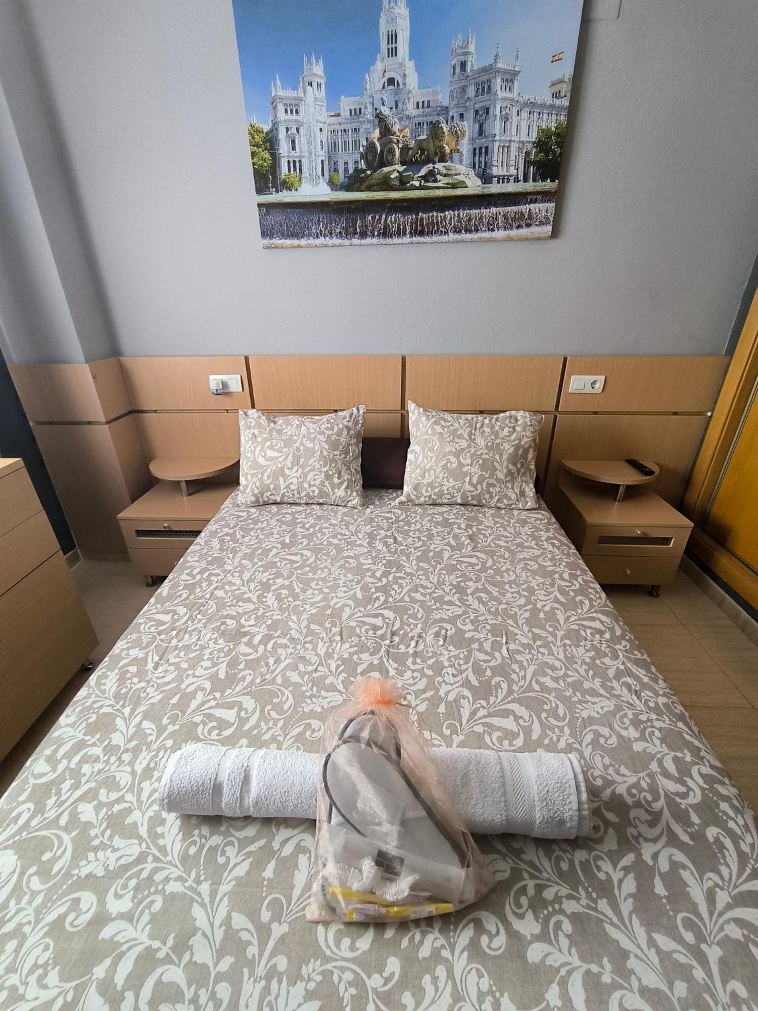 אורופסה דל מר Magic World Apartamento Lyz Y Mar מראה חיצוני תמונה
